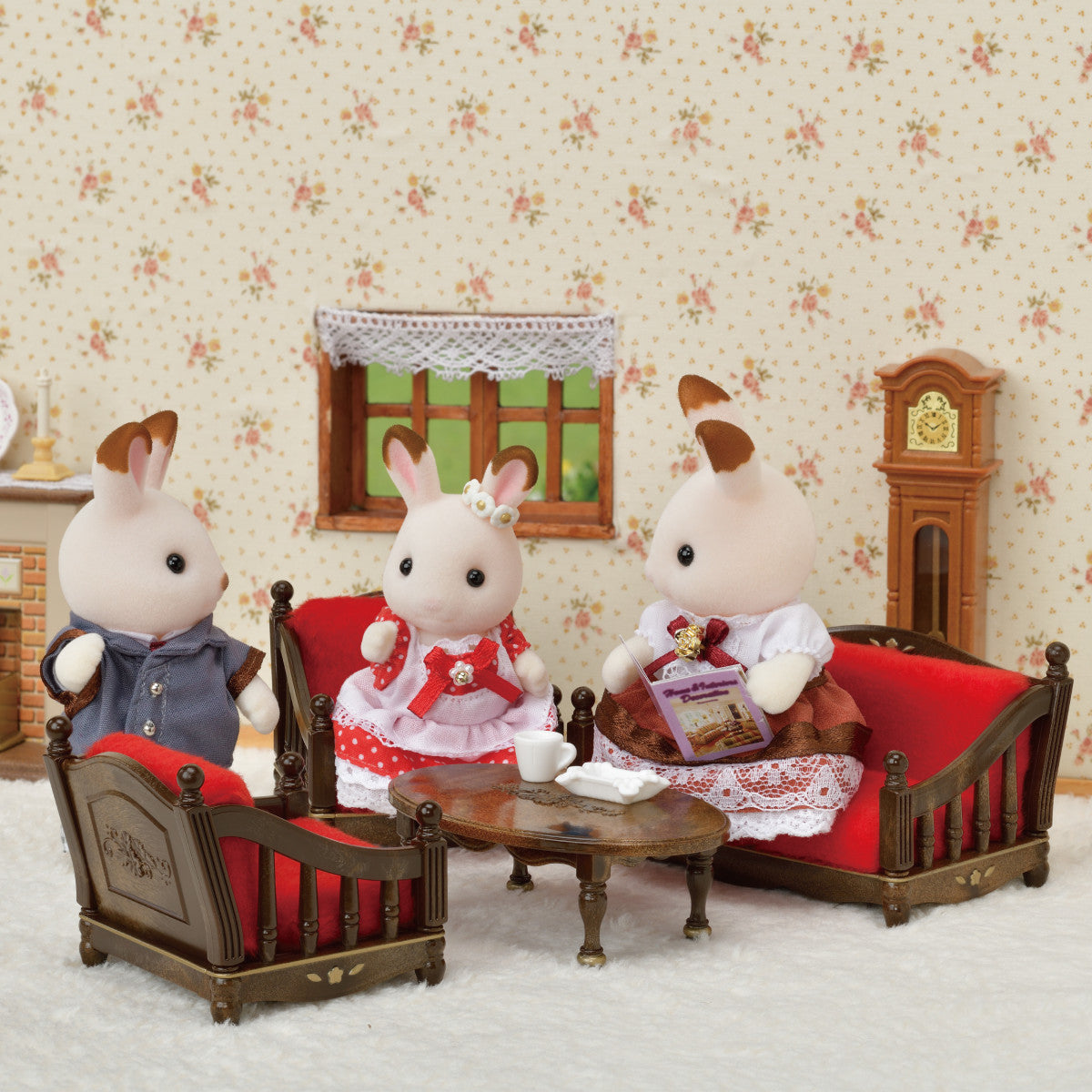 Classic Brown Sofa Set